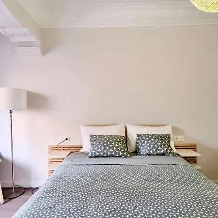 La Esquina De Saraqusta By Alogest Daire *